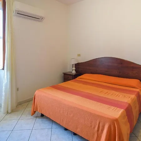 1 Bedroom Pet Friendly In